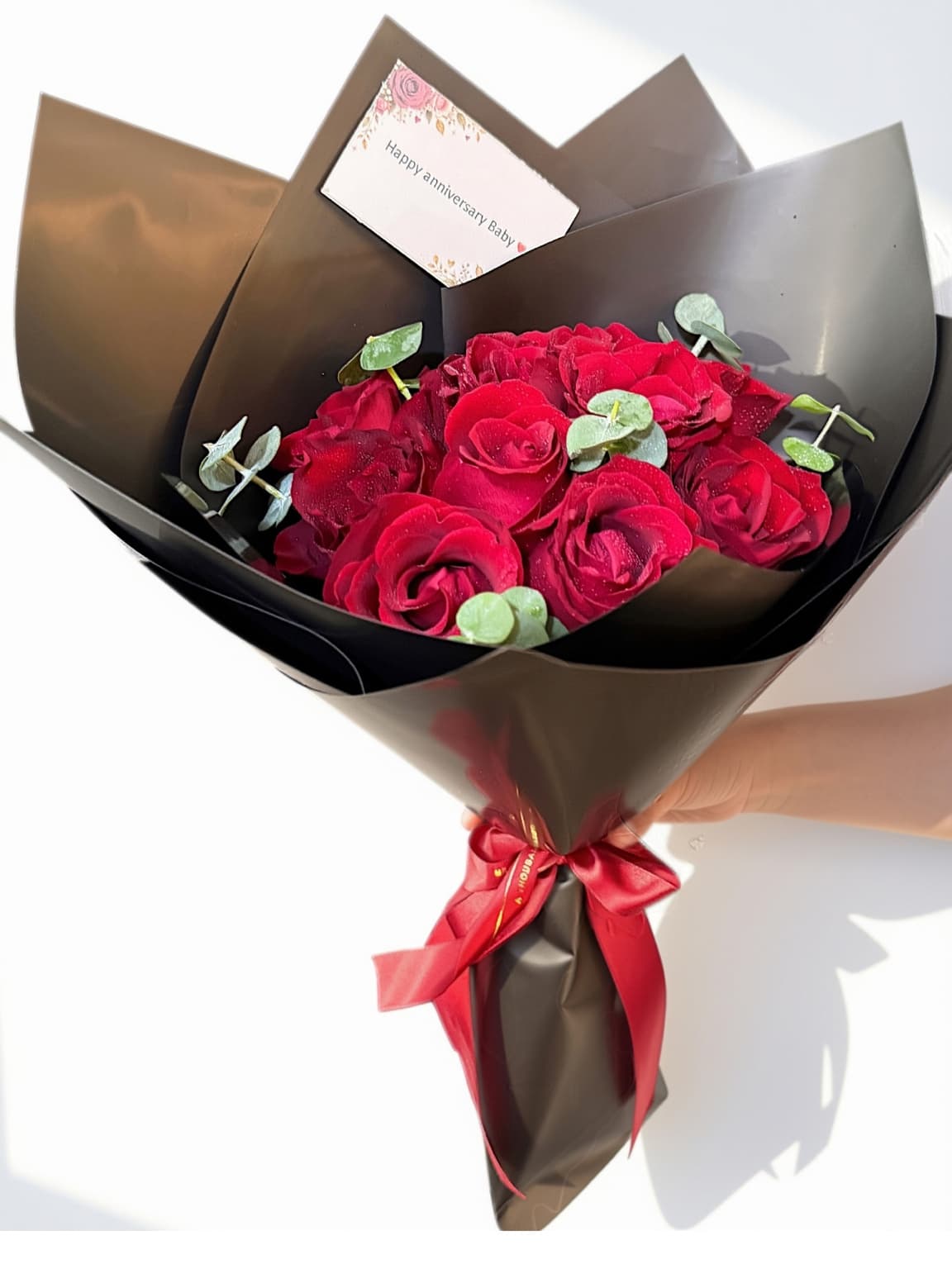 Scarlet Simplicity 10 Red Roses