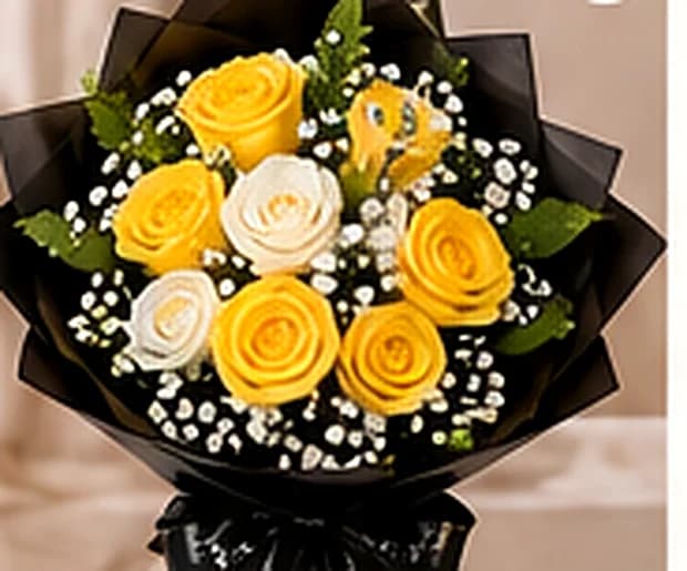 Yellow & White Roses Bouquet